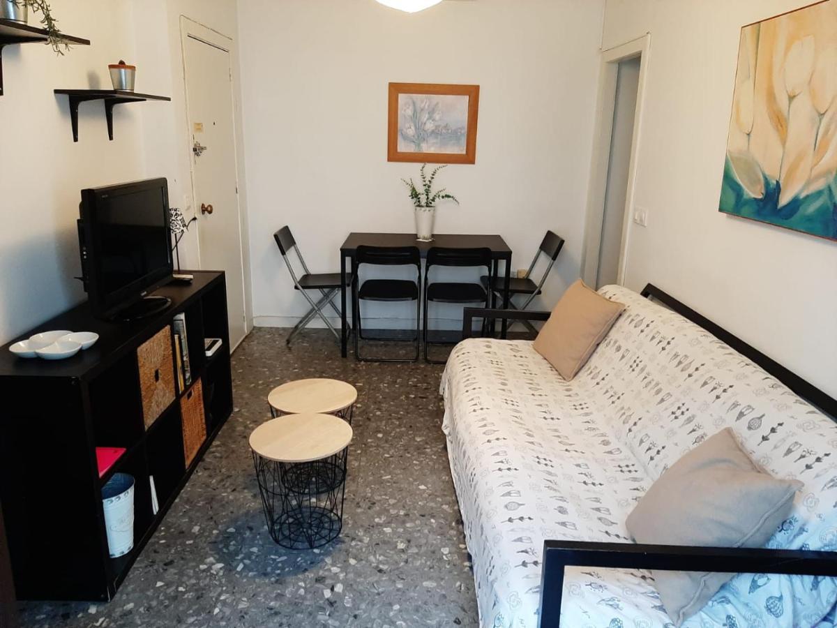 Precioso Apartamento Con Terraza Compartida Daire Sevilla Dış mekan fotoğraf